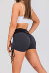 LUNA SCRUNCH BUM SHORTS - BLACK - Avvini Athletica