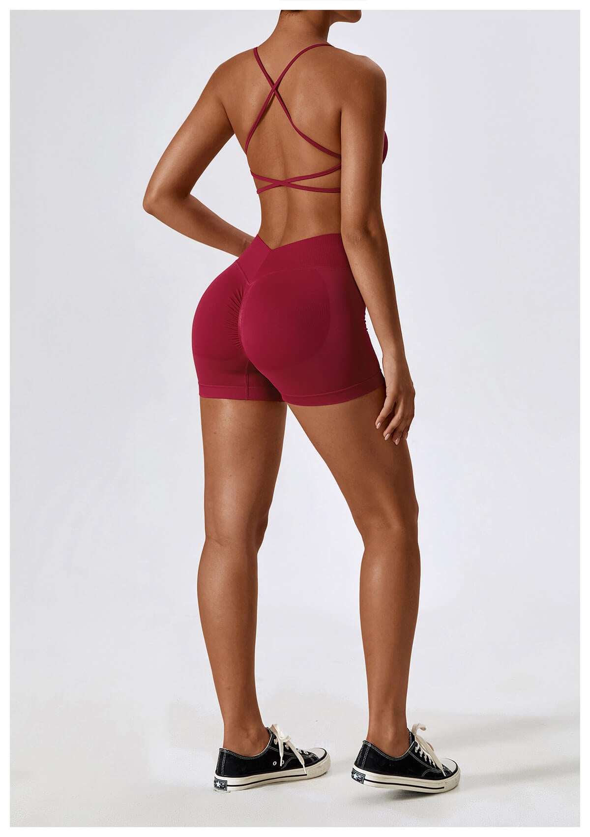 Essentials Seamless Short - Cherry