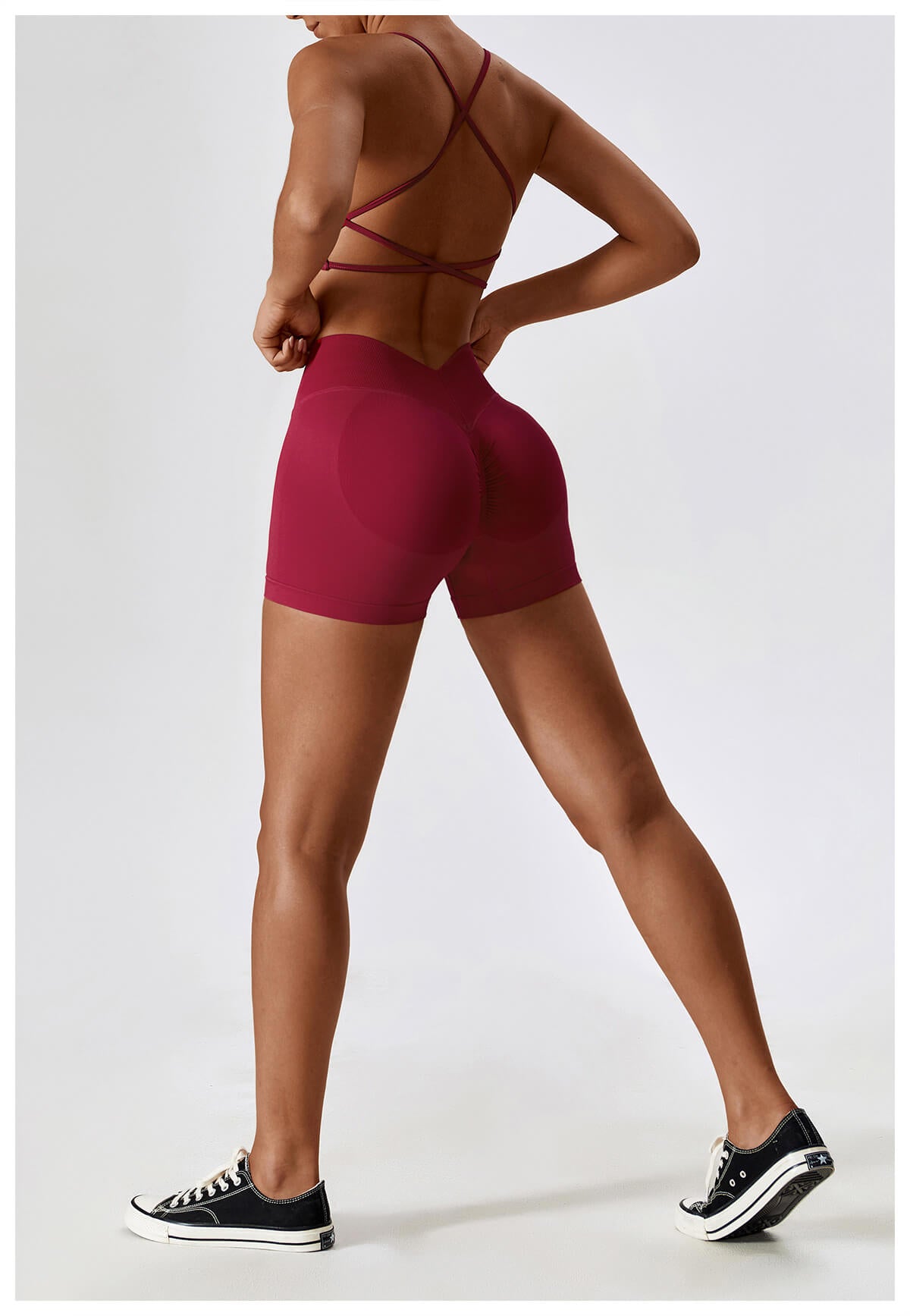 Essentials Seamless Short - Cherry