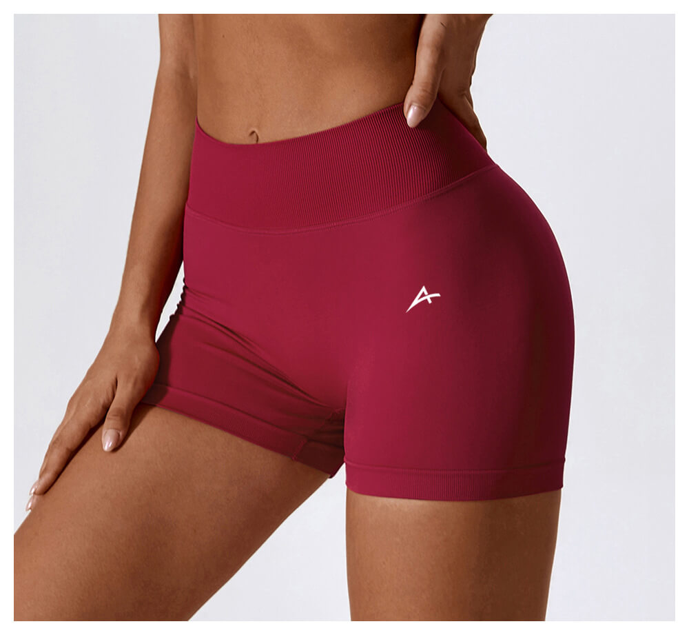 Essentials Seamless Short - Cherry