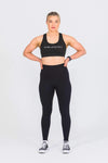 LUNA X SEAMLESS SCRUNCH BUM LEGGINGS - BLACK - Avvini Athletica